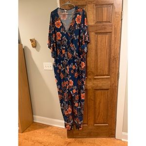 Plus Size Floral Jumpsuit